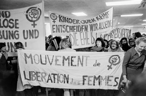  La Révolte de Women's War; Un Combat Pour L'Équité Fiscal