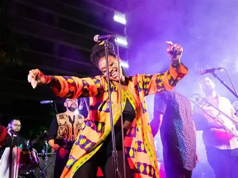  Le Concert Afrobeat: Une Symphonie de Résistance et d'Espérance dans le Lagos Contemporain